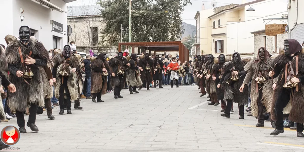 sfilata Mamuthones e Issohadores a Mamoiada